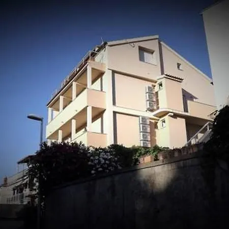 Appartamento Holidays 2